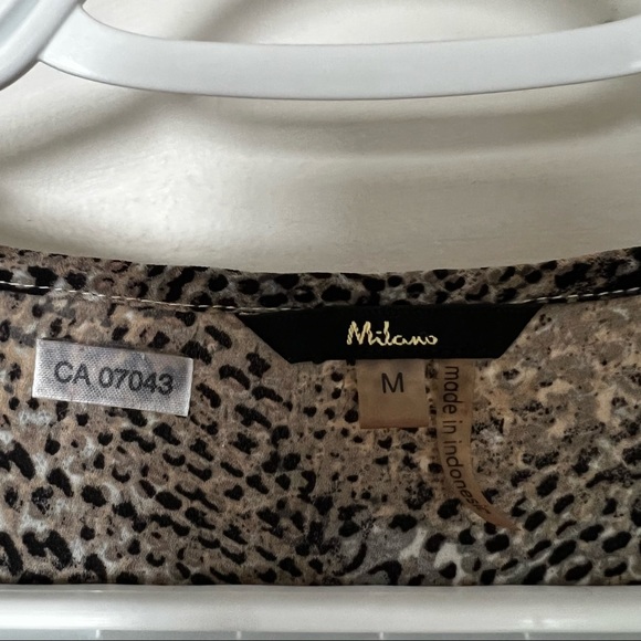 3 for $15 Milano Leopard Print Peplum Top - Picture 8 of 9